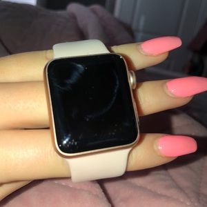 Rose gold series 3 Apple Watch